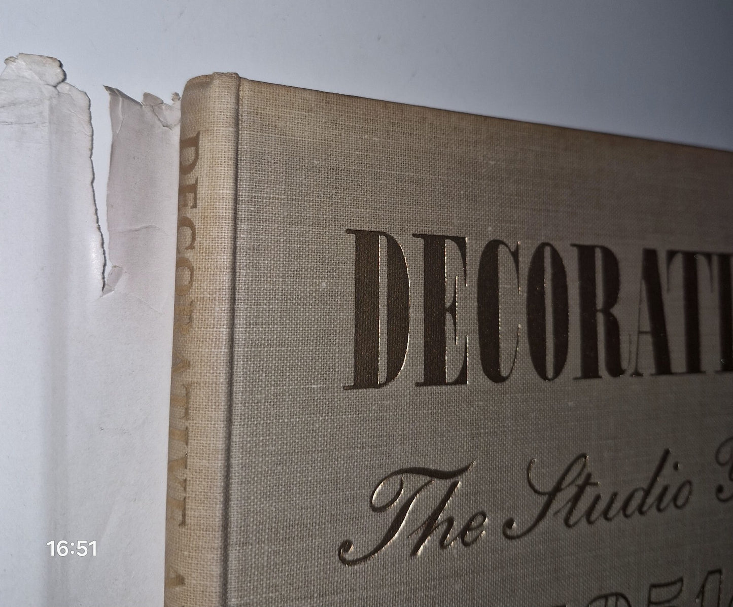 Decorative art. The Studio yearbook 1951-52 (hardback) With Dust Jacket.11