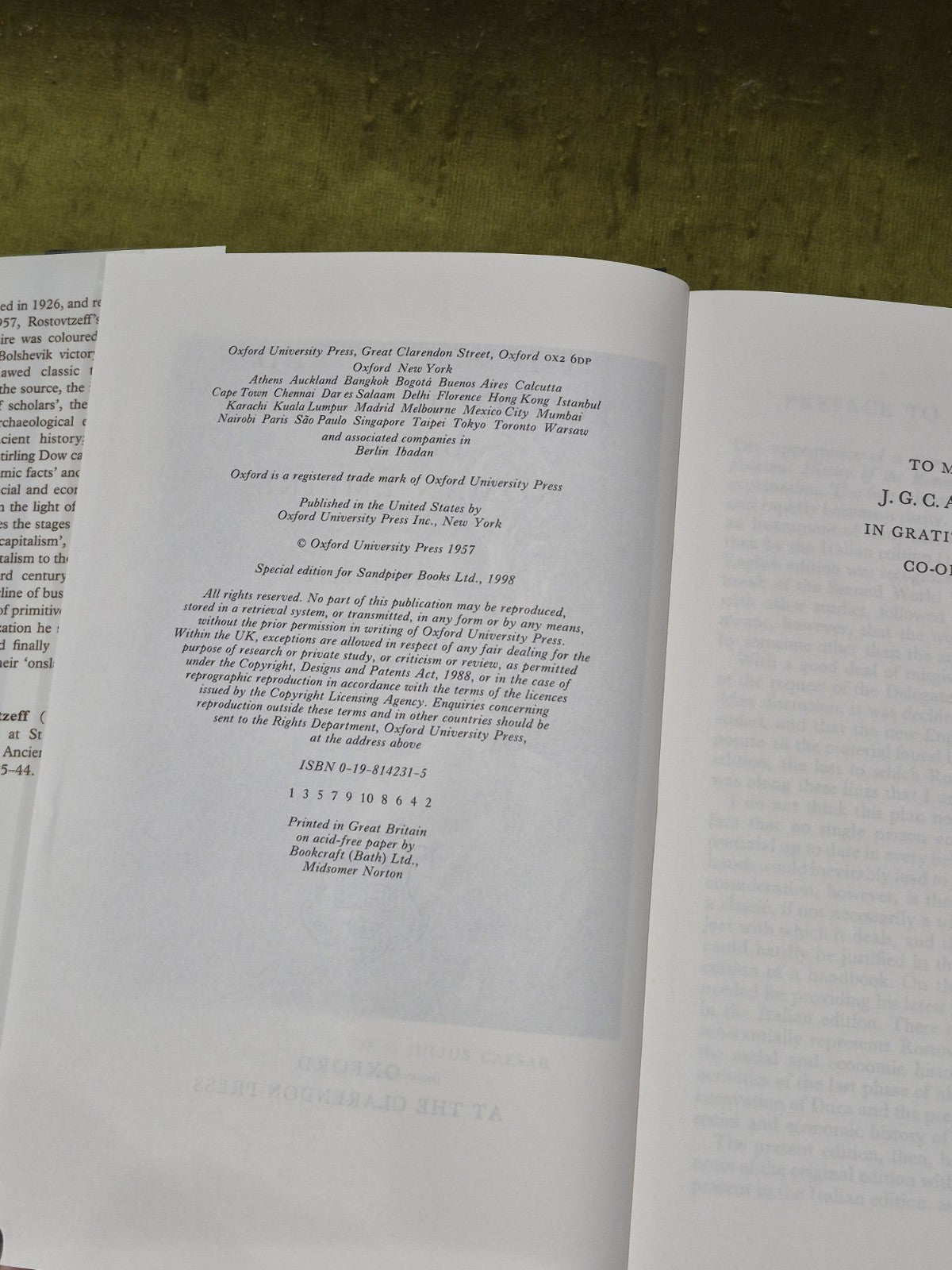 M Rostovtzeff Social & Economic History Roman Empire Vol.I&2, 1998 hardback4