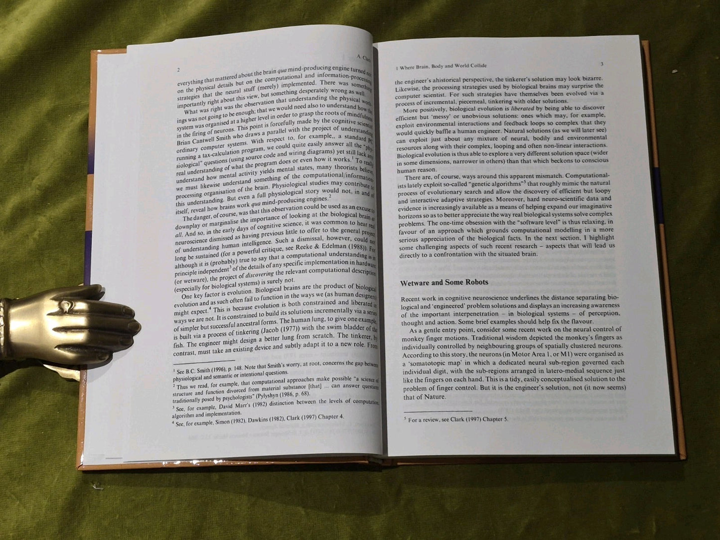 Material Agency: Towards a NonAnthropocentric Approach6