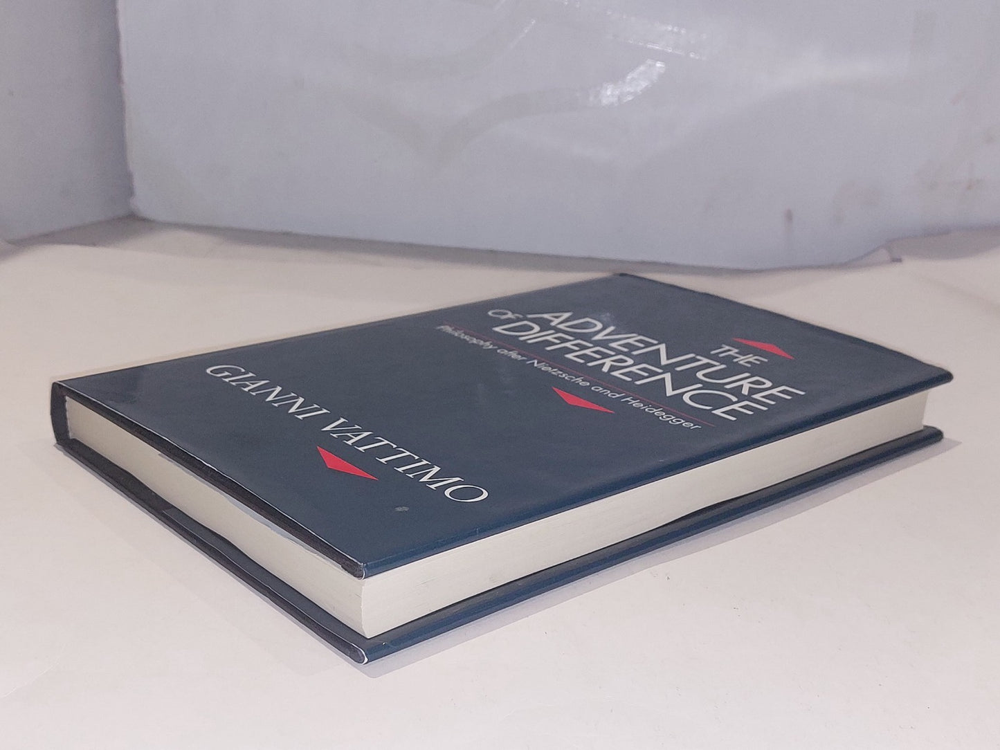 Adventure of Difference : Philosophy after Nietzsche & Heidegger 1993 Vattimo Pb4