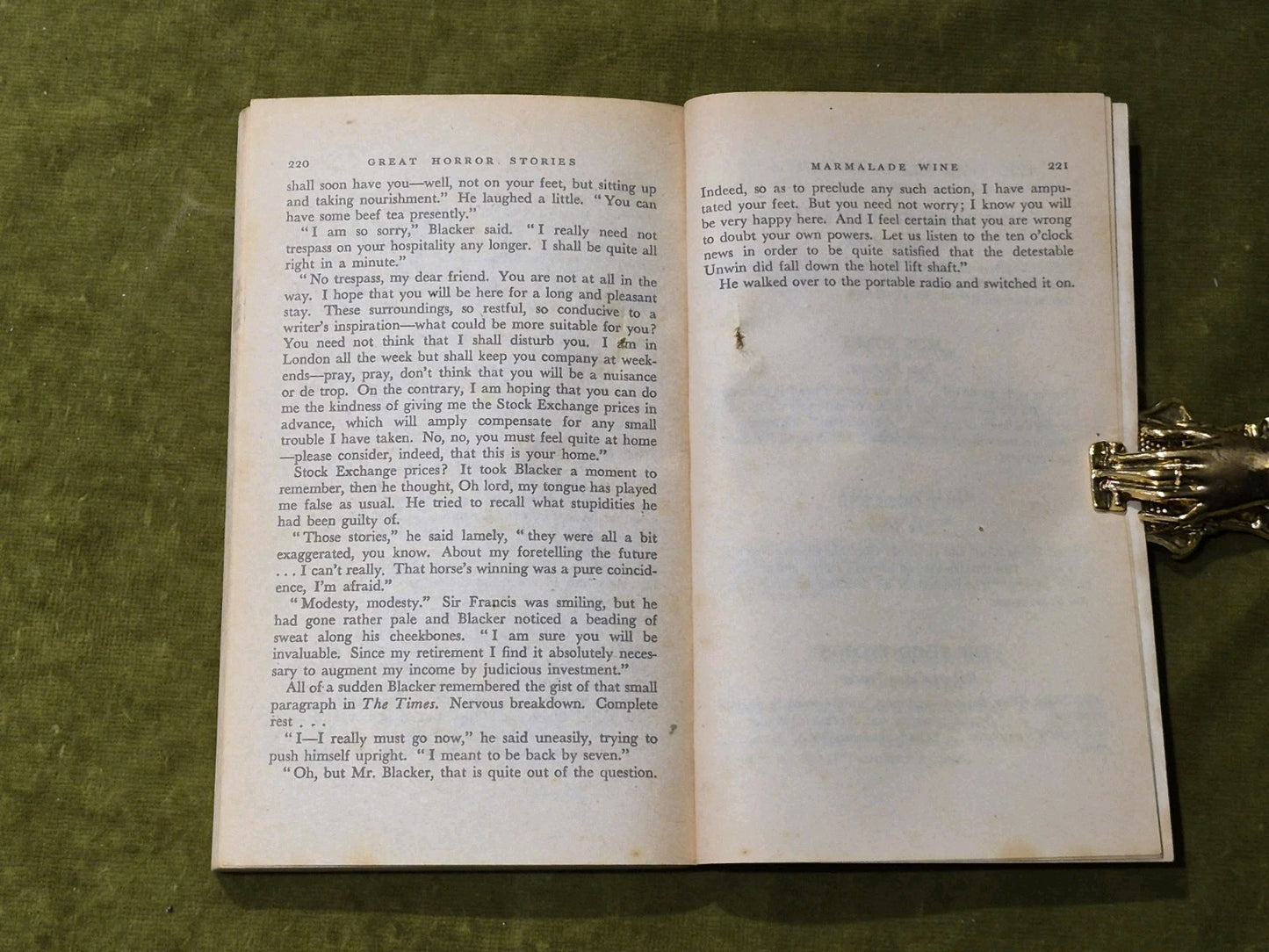 The Fontana Book of Great Horror Stories 1966 1st Ed Paperback7