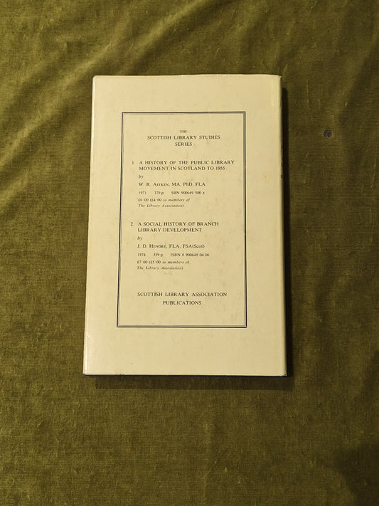 Hospital and Medical Libraries in Scotland - Antonia J Bunch 1975 1st ed HB-DJ1
