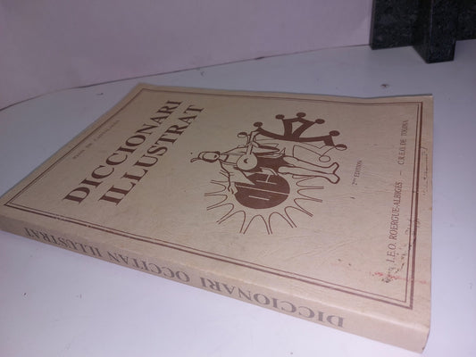 Diccionari Fondamental Occitan Illustrat Lengadocian De cantalausa Joan 1