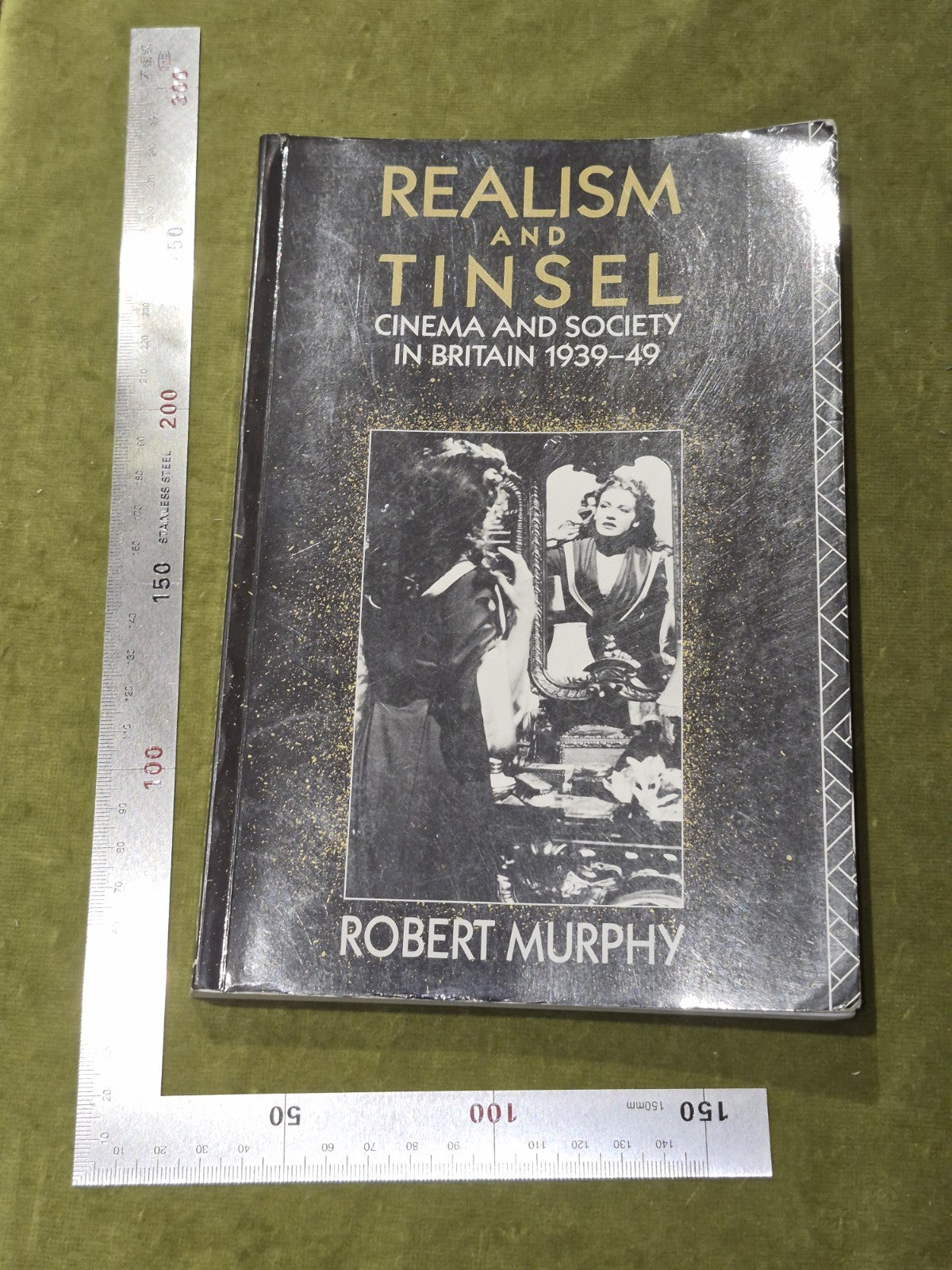 Realism and Tinsel (1992 Paperback) Robert Murphy5