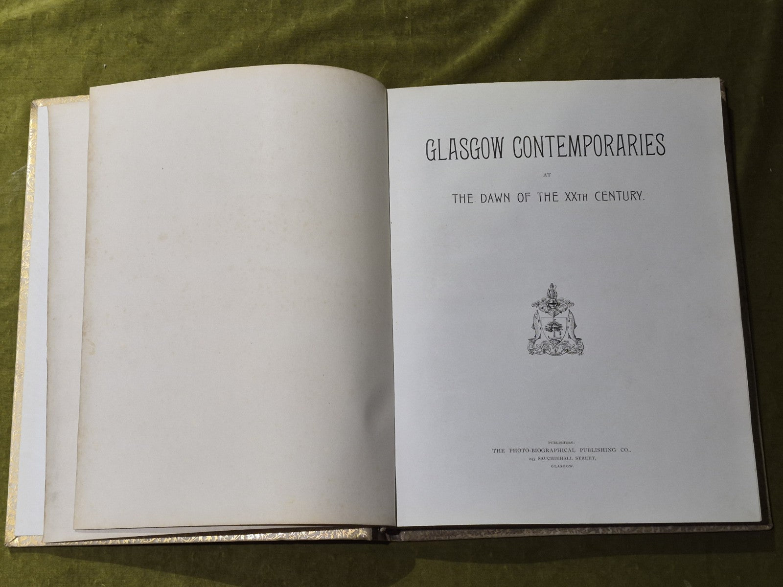 Glasgow Contemporaries At the Dawn of the XXth Century Large Gilded Vellum 19014