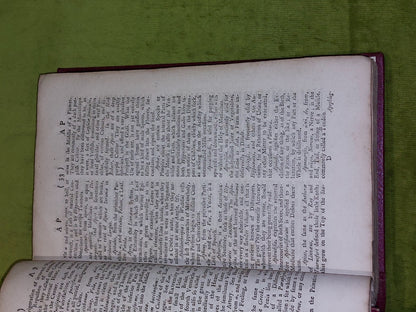 Lexicon Physico-Medicum ; Medicinal Dictionary John Quincy (1767 eighth edition)4