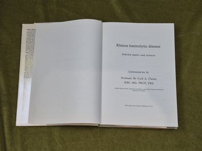 Rhesus Haemolytic Disease - Cyril A Clarke Kluwer  1975 HB DJ4