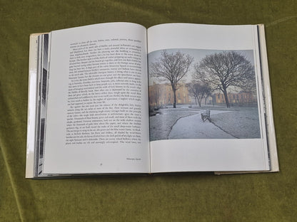 DUBLIN: A PORTRAIT By V S Pritchett & Evelyn Hofer , The Bodley Head 19676