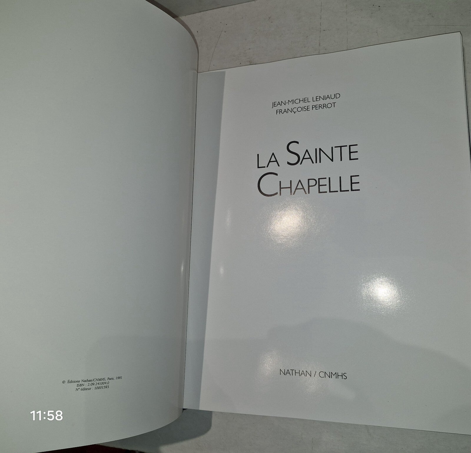 La Sainte-Chapelle by Jean-Michel Leniaud & Fancies Perrot (1991, Hardcover)3