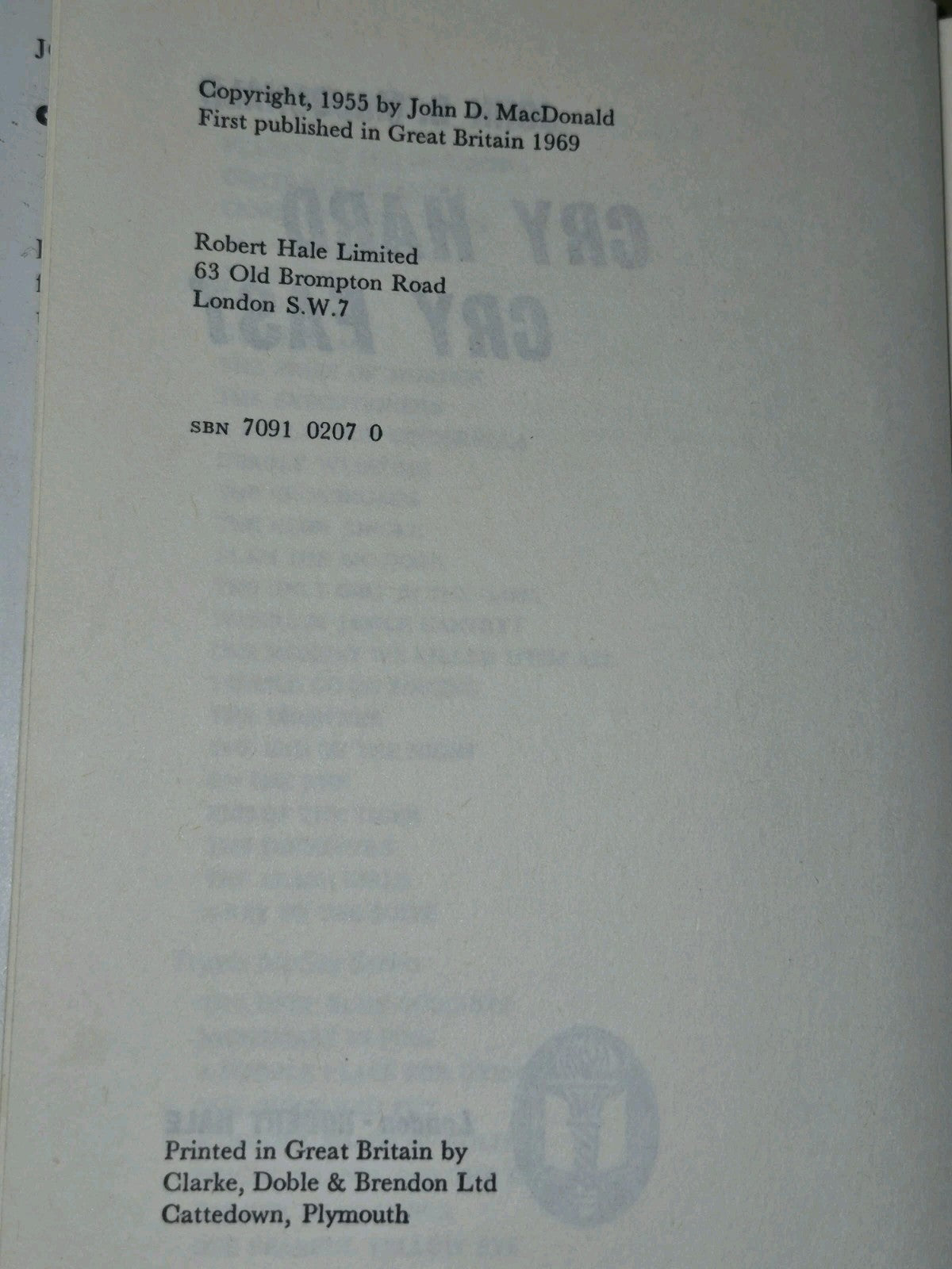 MacDonald, John D.  (1969 First UK Edition Hardback) Cry Hard, Cry Fast6