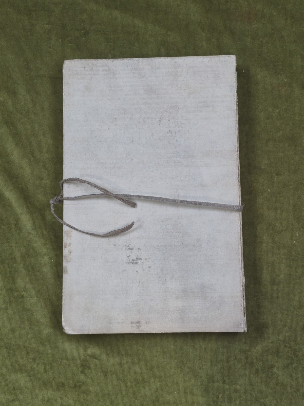 Facsimile of the 1786 Kilmarnock Edition of Burns Poems - R Gibson & Sons in Box1