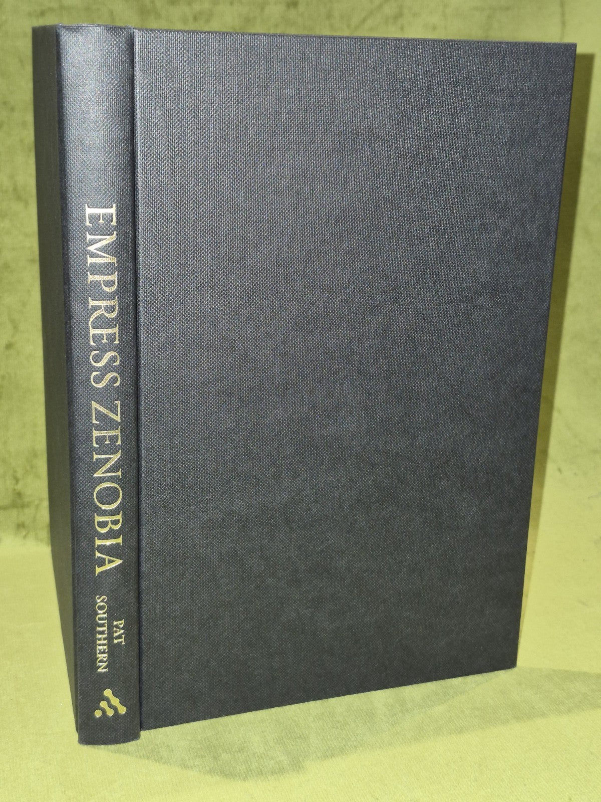 Empress Zenobia: Palmyra's Rebel Queen (2008) Pat Southern3