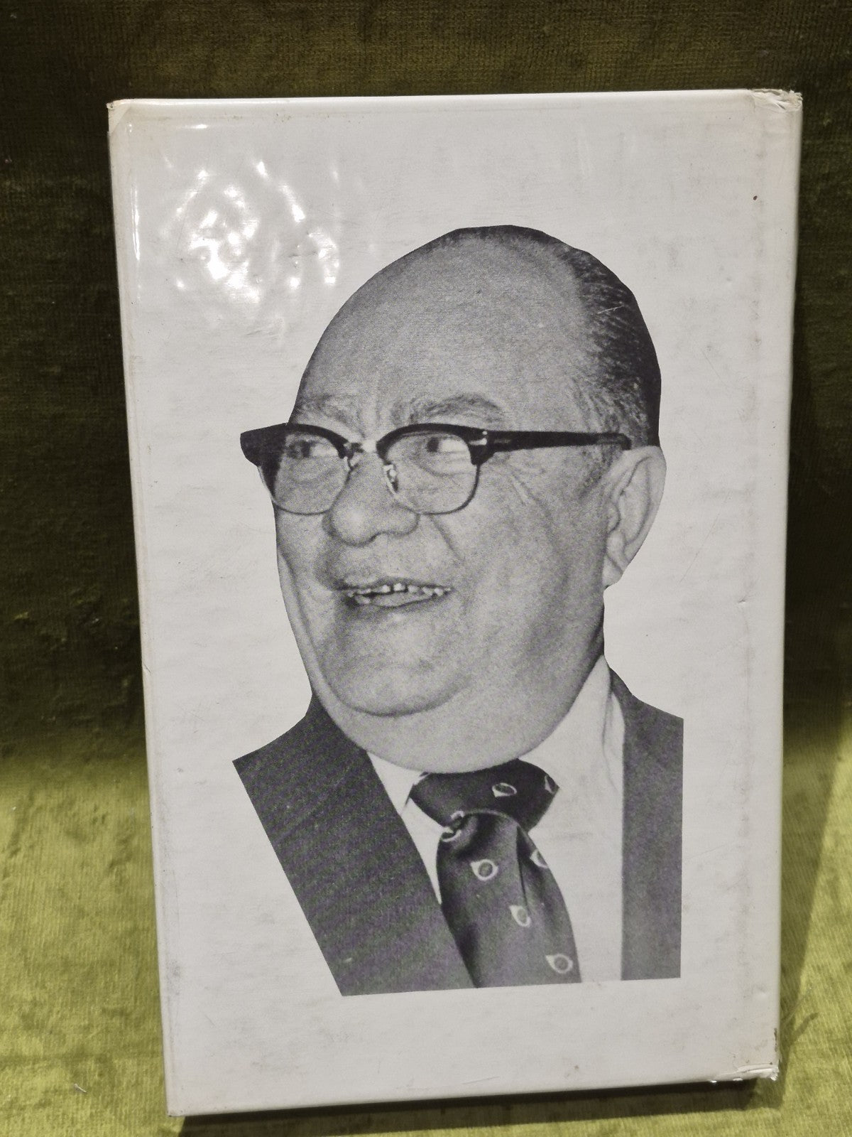 This Horn For Hire - The Life and Career of Pee Wee Erwin (1987) Warren W Vache2