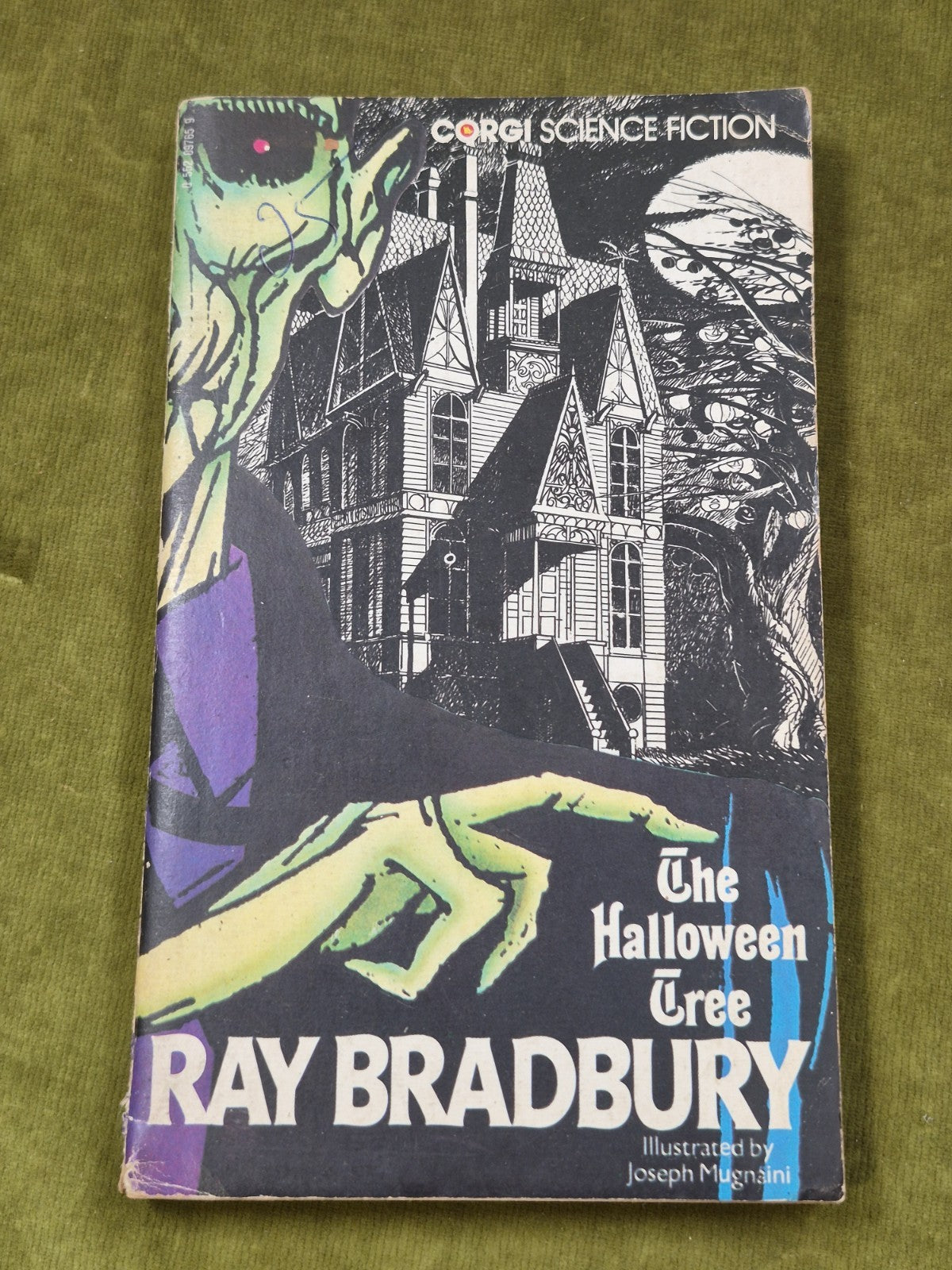 The Halloween Tree by Ray Bradbury Corgi 1975 Joseph Mugnaini0