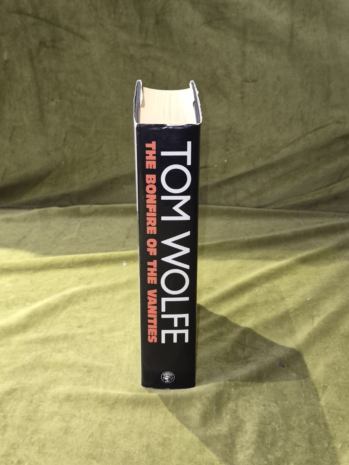 The Bonfire Of the Vanities SIGNED- Tom Wolfe , Jonathan Cape 1988 1st HB DJ2