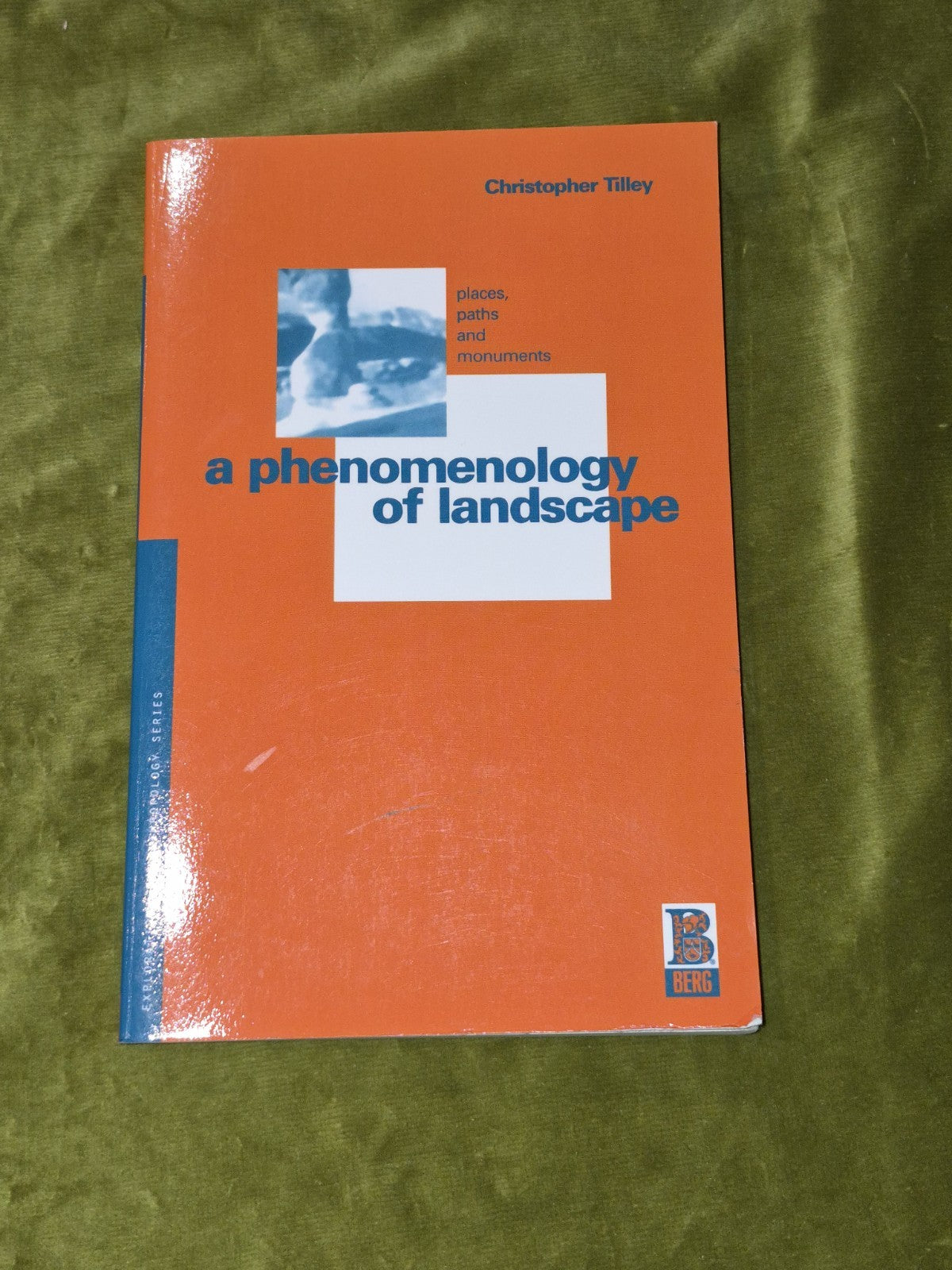 A Phenomenology of Landscape by Christopher Tilley (UK Trade Paperback, 1994)0