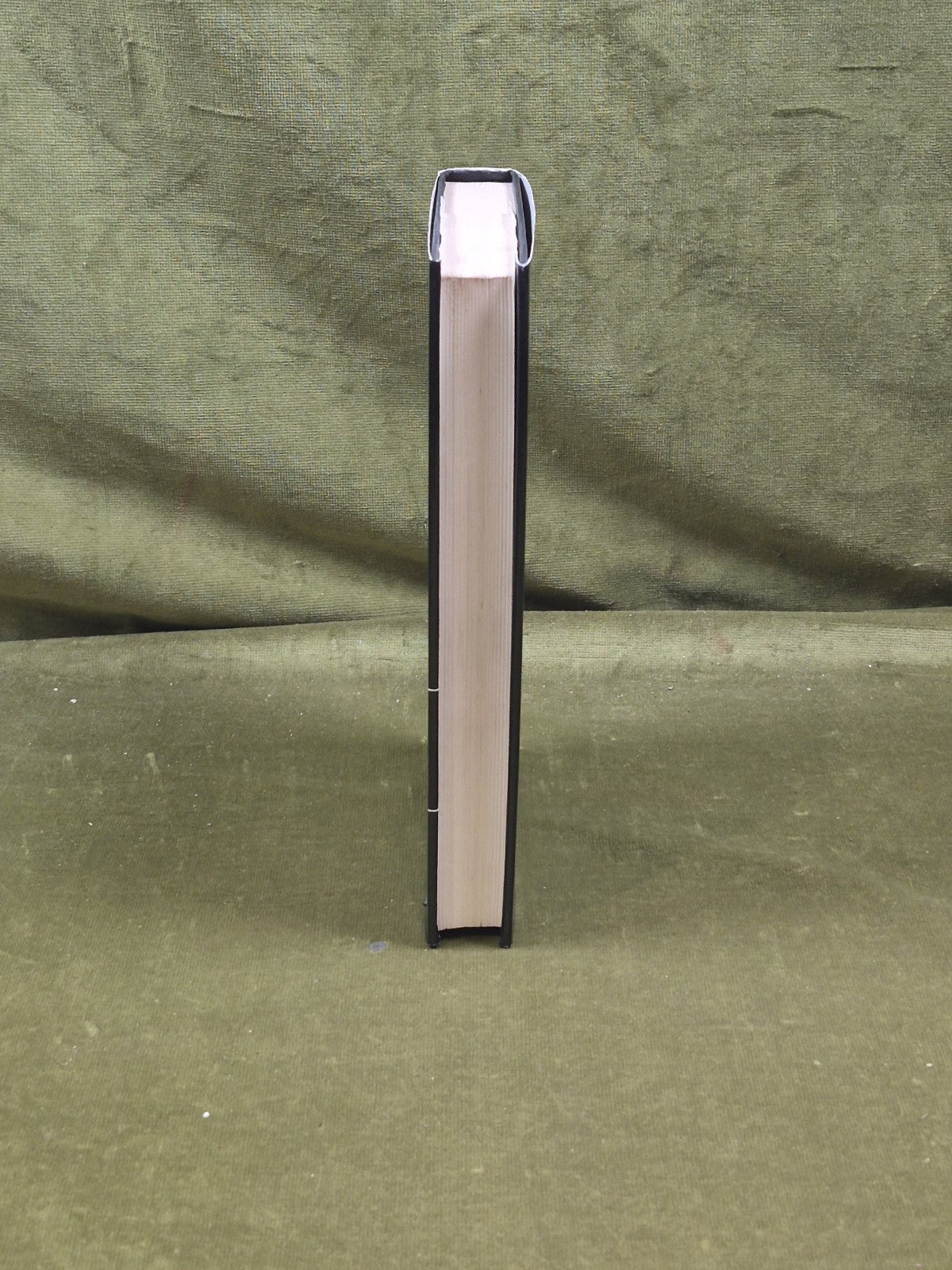 Catholicism Between Luther and Voltaire - Jean Delumeau , Burns & Oates 1977 DJ6