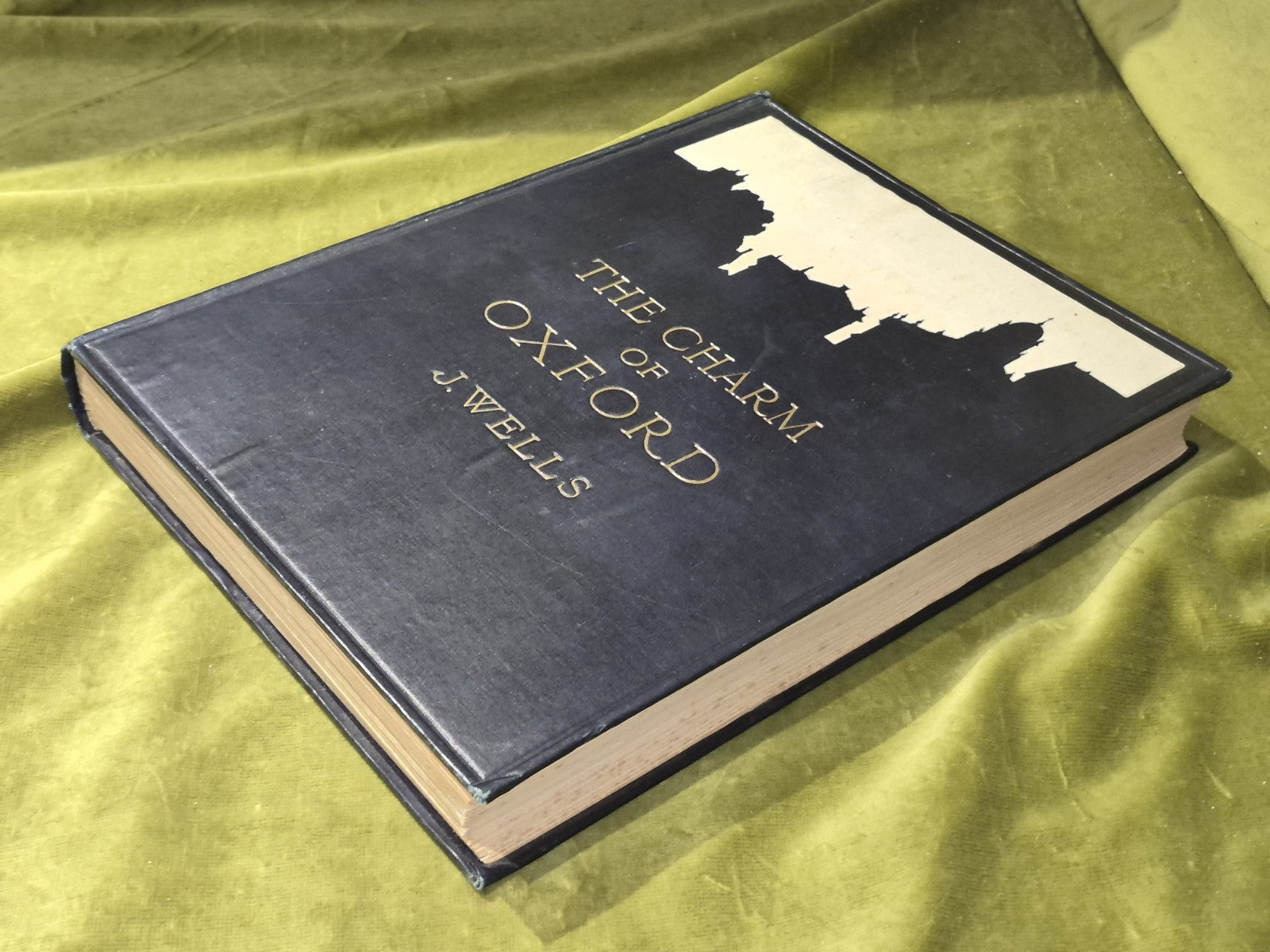 The Charm of Oxford (1920) J. Wells3