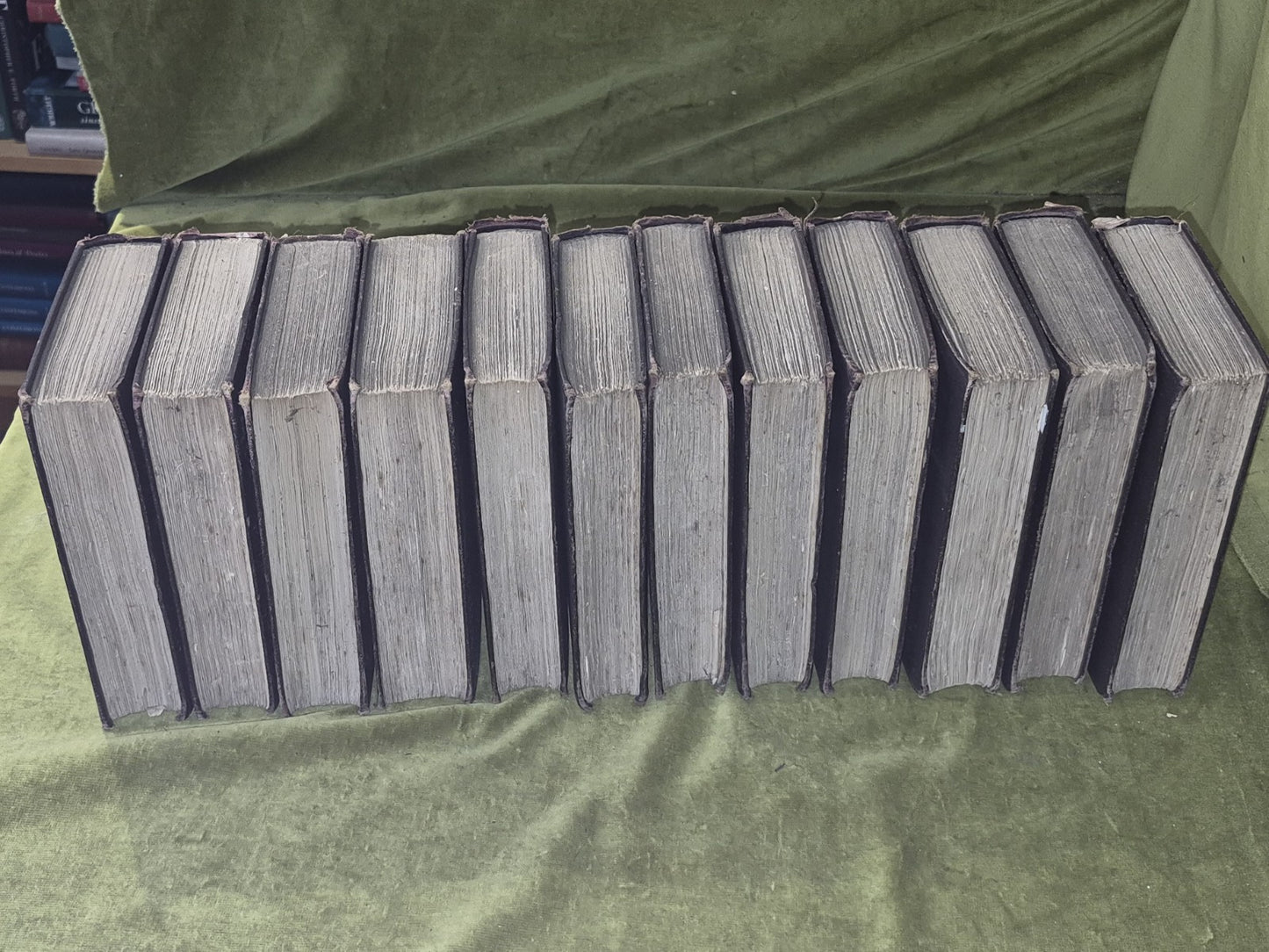 Froude's History of England in 12 Volumes - Longmans 18701