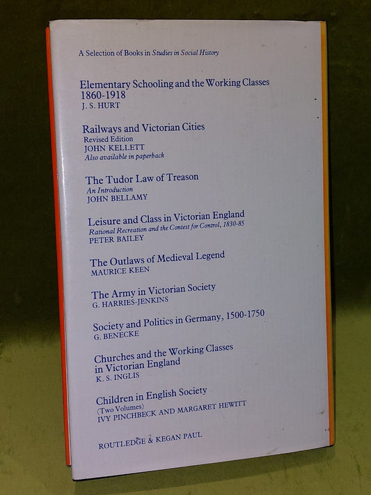 Girls Growing up in Late Victorian and Edwardian England by Carol Dyhouse (1981)1