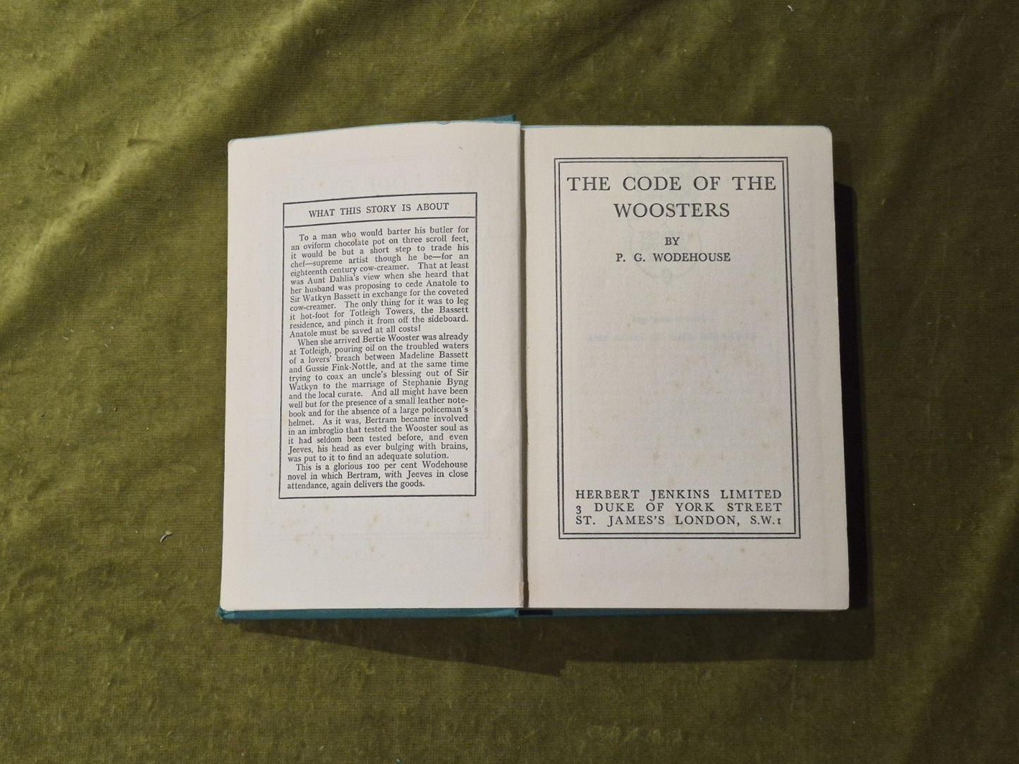 The Code of the Woosters - P G Wodehouse5