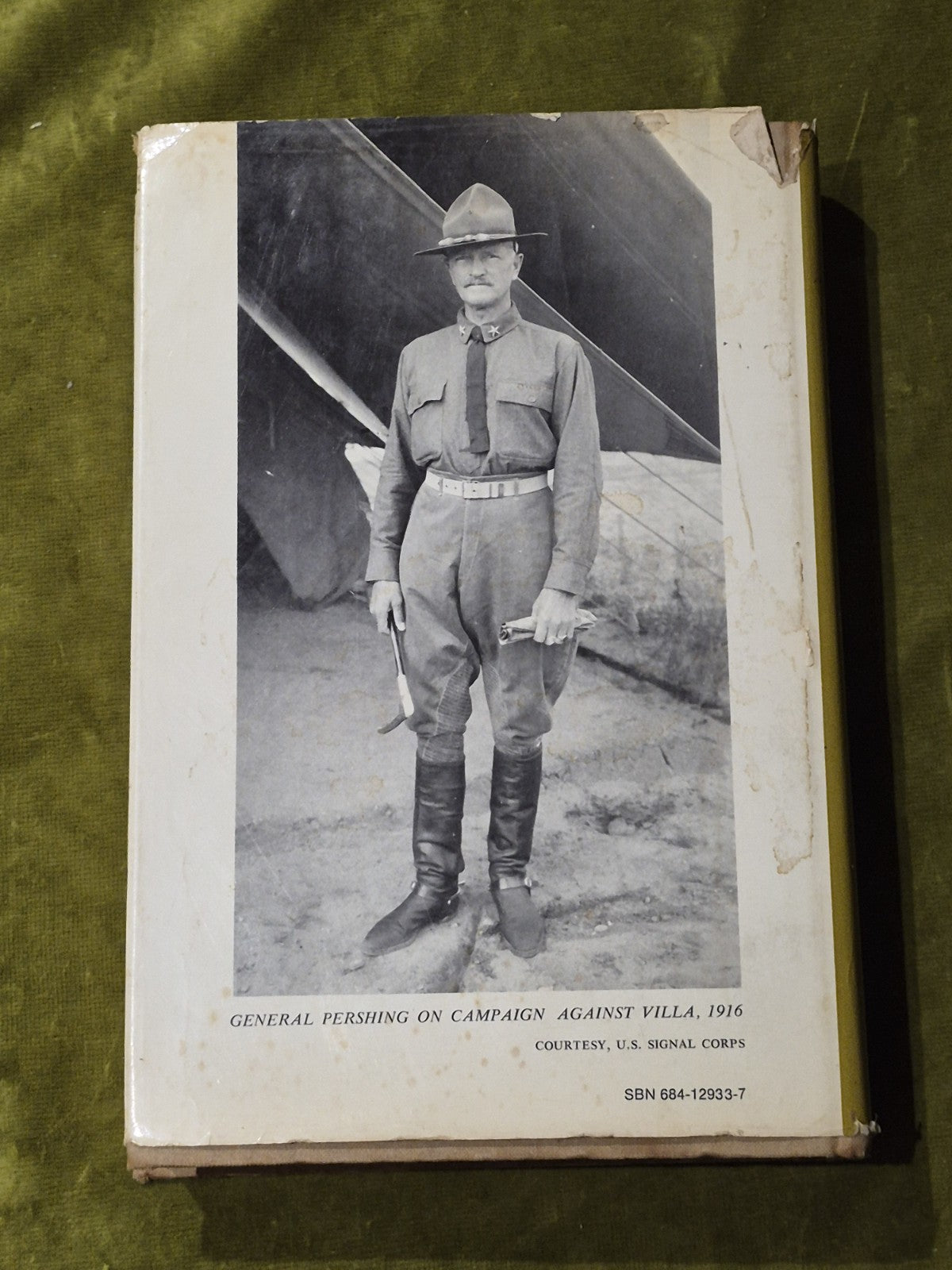 Guerrilla Warrior: The Early Life of John J. Pershing; Donald Smythe - 1973 HCDJ1