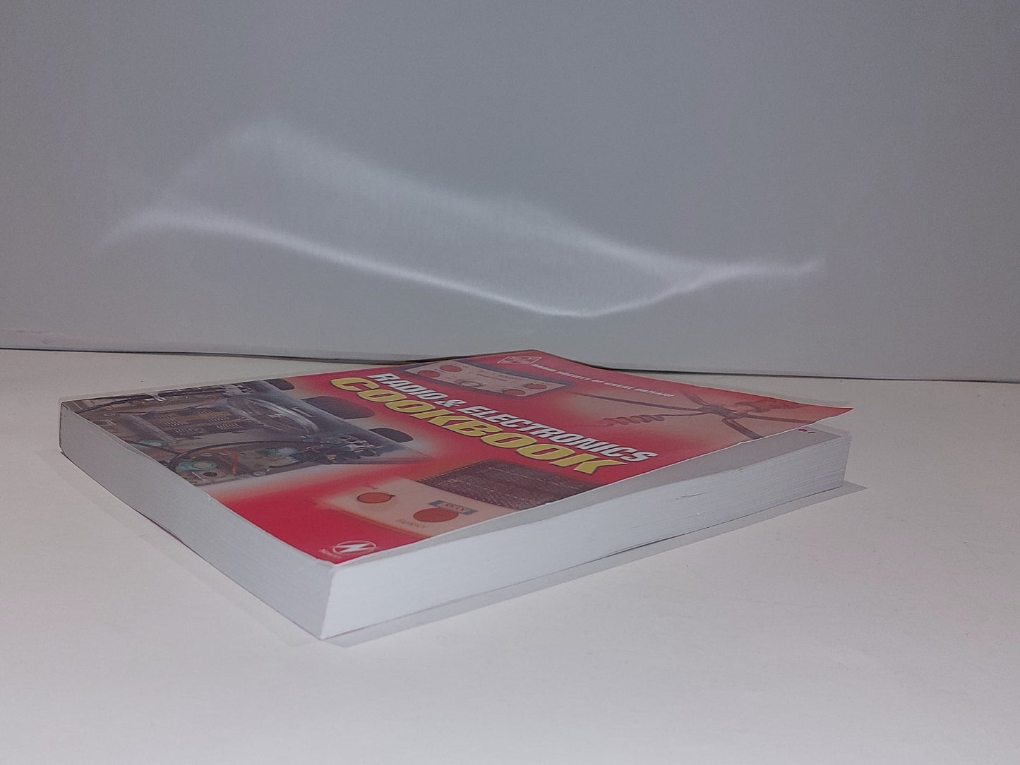 Radio and Electronics Cookbook by George Brown (2000)5