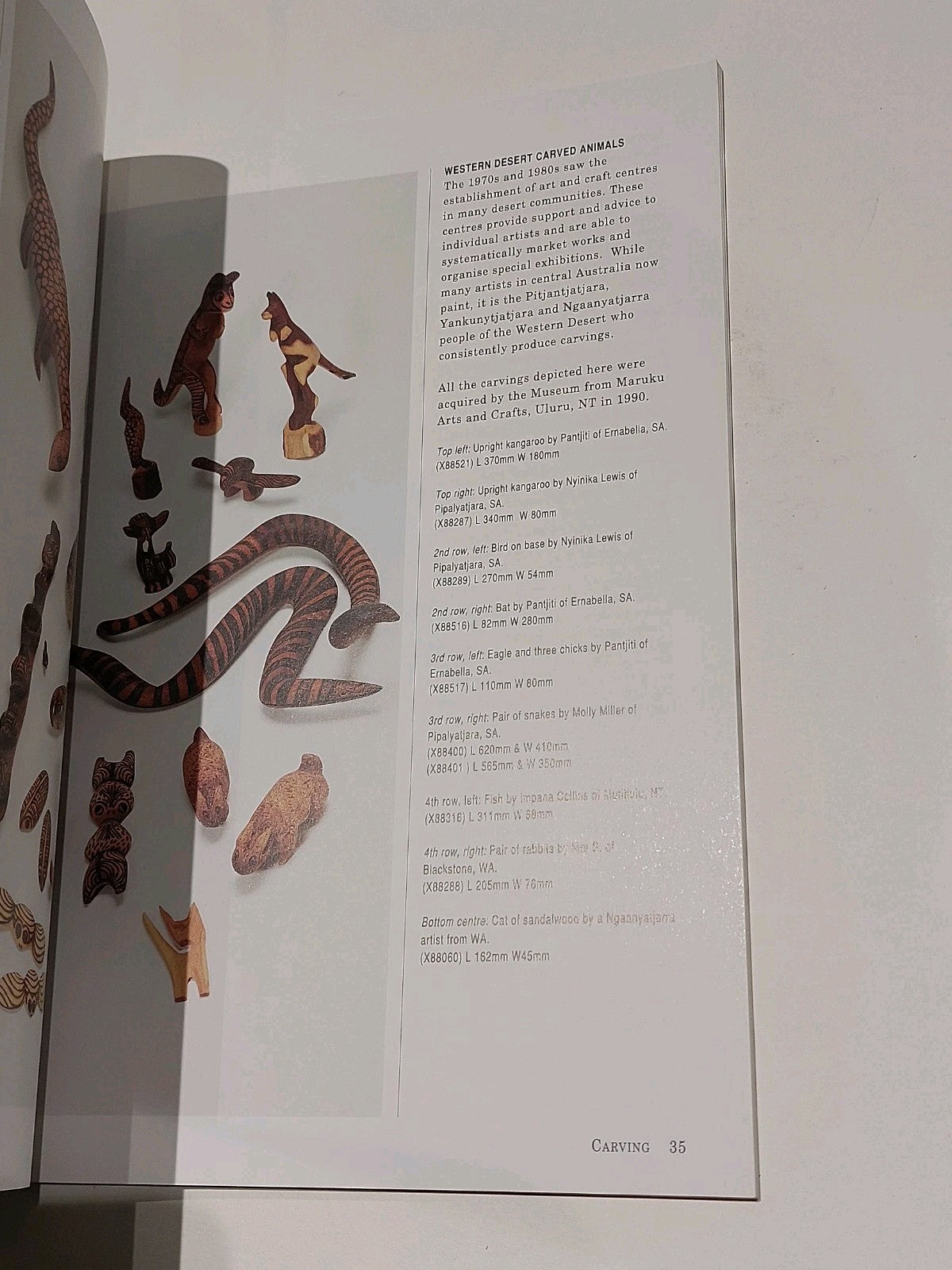 Women's Work : Aboriginal Women's Artefacts In The Museum Of Victoria (1995) Pb3