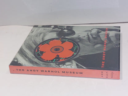 THE ANDY WARHOL MUSEUM/BOOK AND COMPACT DISC By Avis Berman & Arthur C. Danto VG1
