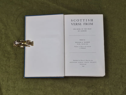 Scottish Verse from the Book of the Dean of Lismore - Wiliam J Watson , 19374