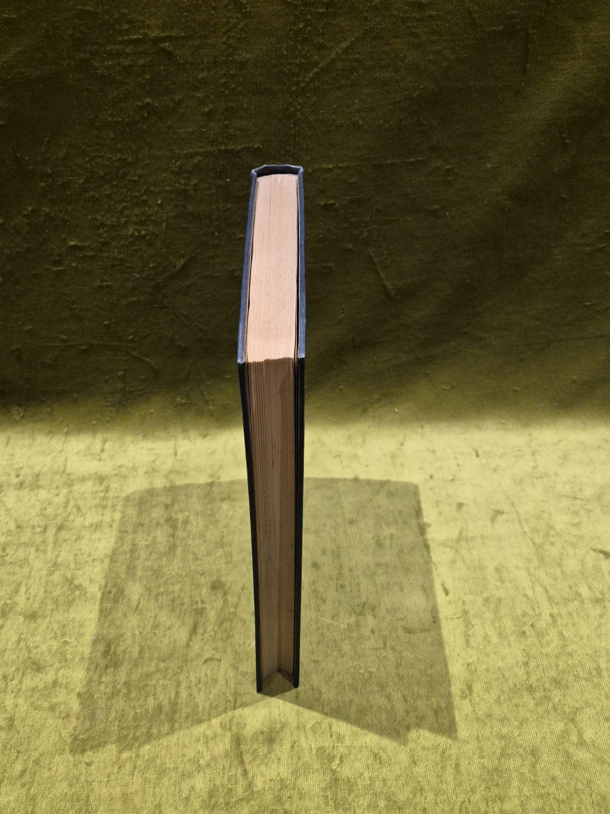 THE OUTER LAYERS OF A STAR ~ Woolley & Stibbs ~ 1953 HC7