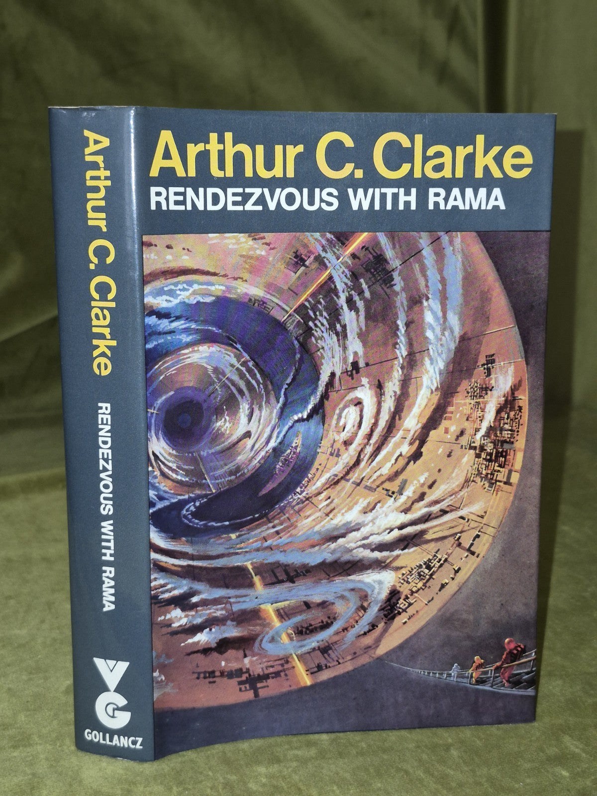 Rendezvous with Rama First Edition Arthur C Clarke 1973 Victor Gollancz0