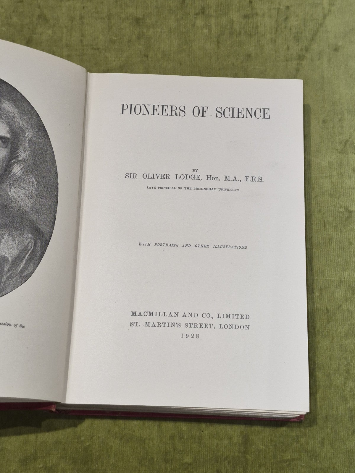 Pioneers Of Science by Oliver Lodge (1928) [MacMillan & Co] Hb Book4