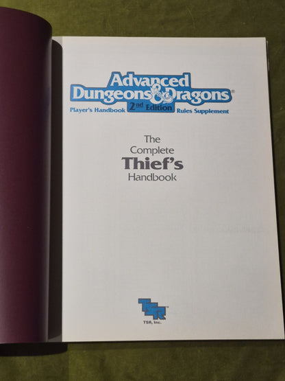 Dungeons & Dragons the Complete Thief's Handbook 2111 AD&D 2nd Edition2