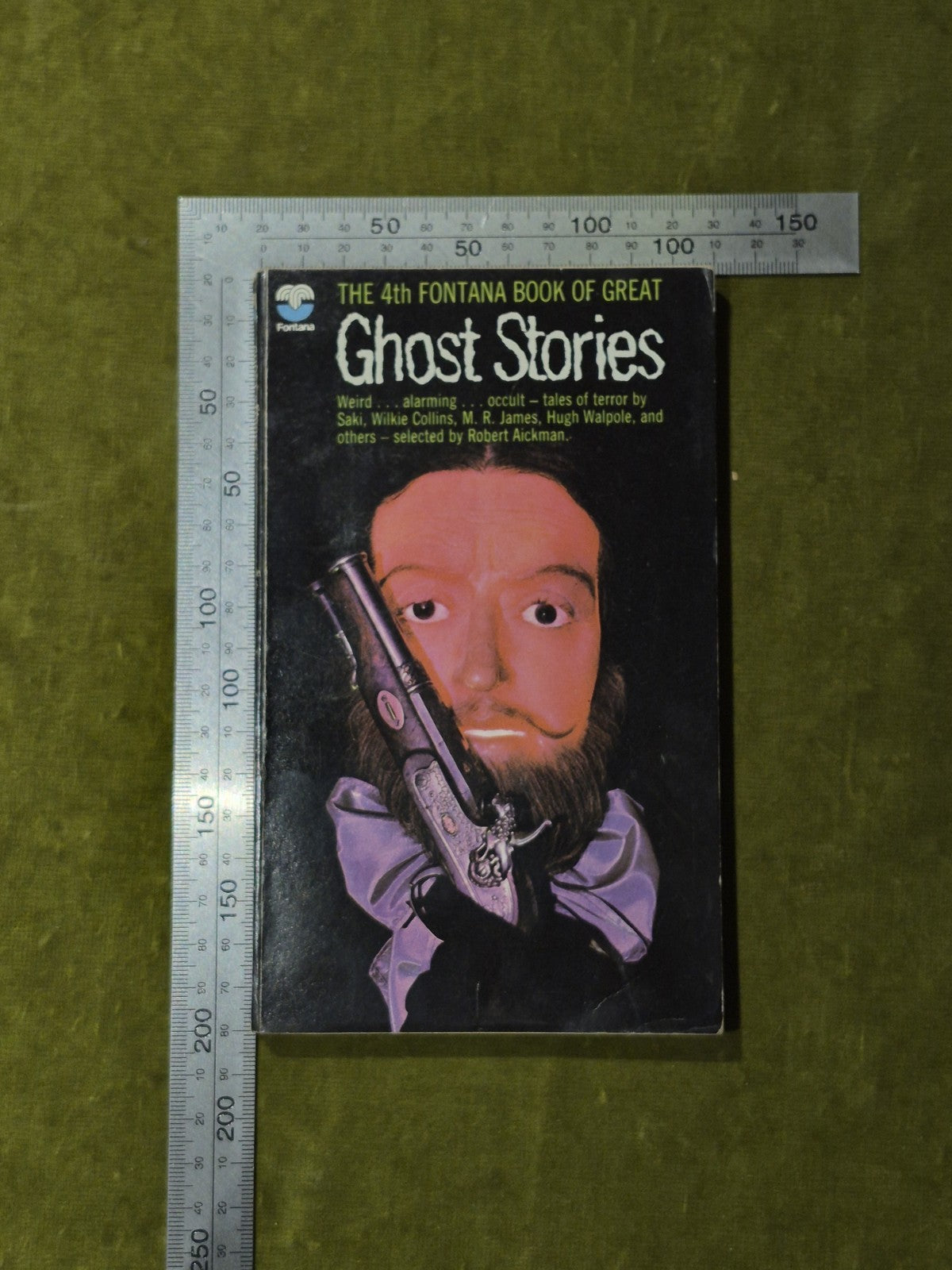 The 4th Fontana Book of Great Ghost Stories - 1970 Paperback3