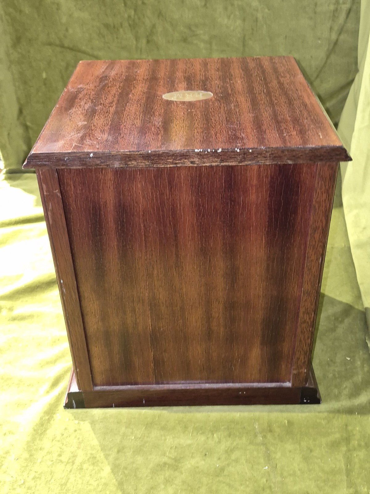 Encyclopedia Brittanica 1st Ed Facsimile in 3 Vols Leatherbound in Mahogany Case5