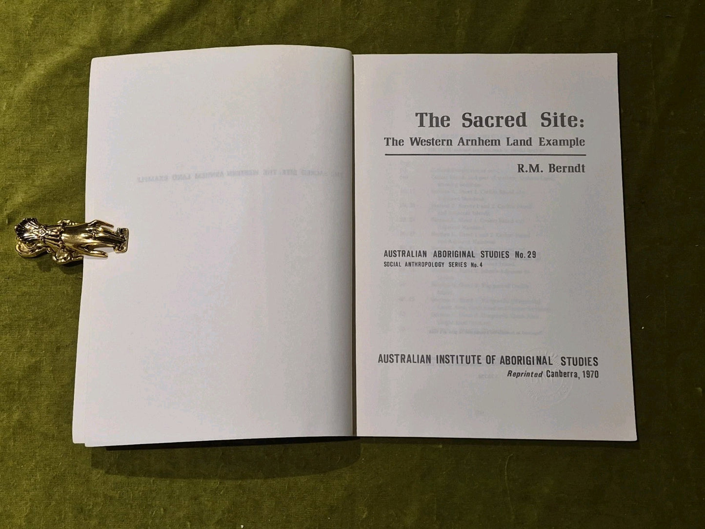 The Sacred Site: The Western Arnhem Land Examle - R M Berndt2