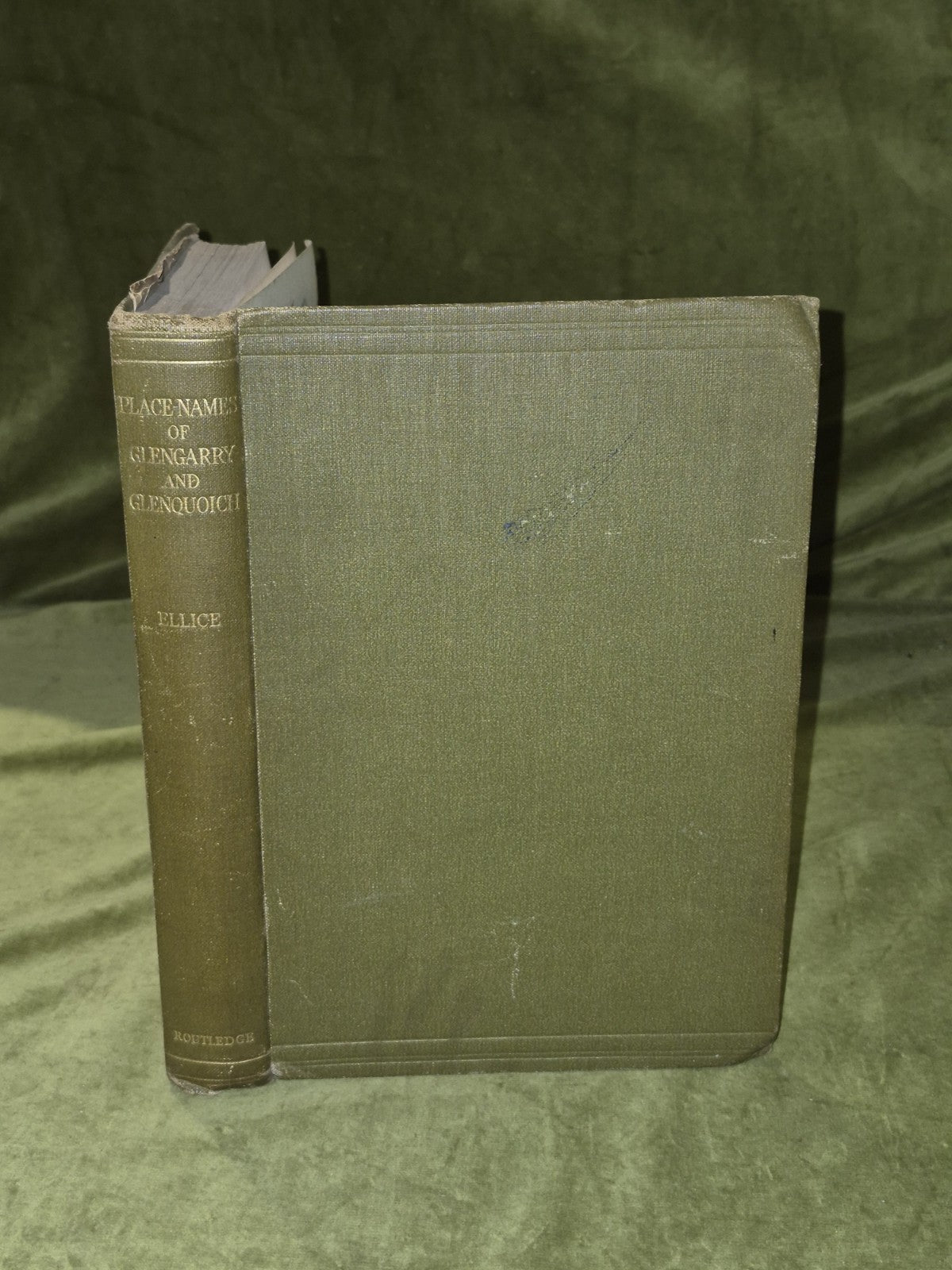 Place Names of Glengarry and Glenquoich and Their Associations - Edward C Ellice0