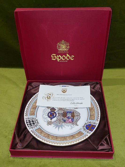 Spode England - The Eton College Plate With Certificate And Box Limited Edition 0