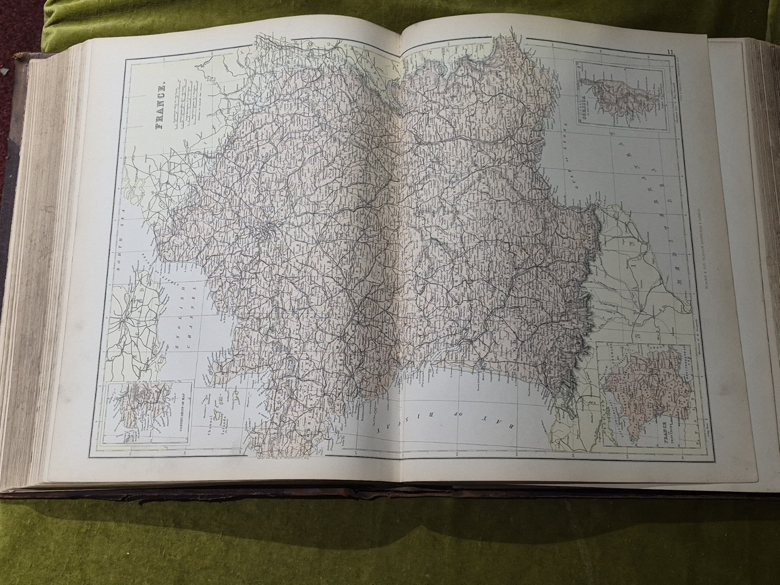 The Comprehensive Atlas And Geography of The World - Blackie & Son 18867