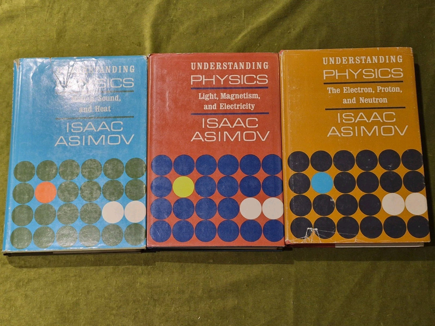 Isaac Asimov UNDERSTANDING PHYSICS 3 Volume Set 1966 HC DJ (side page stains)0