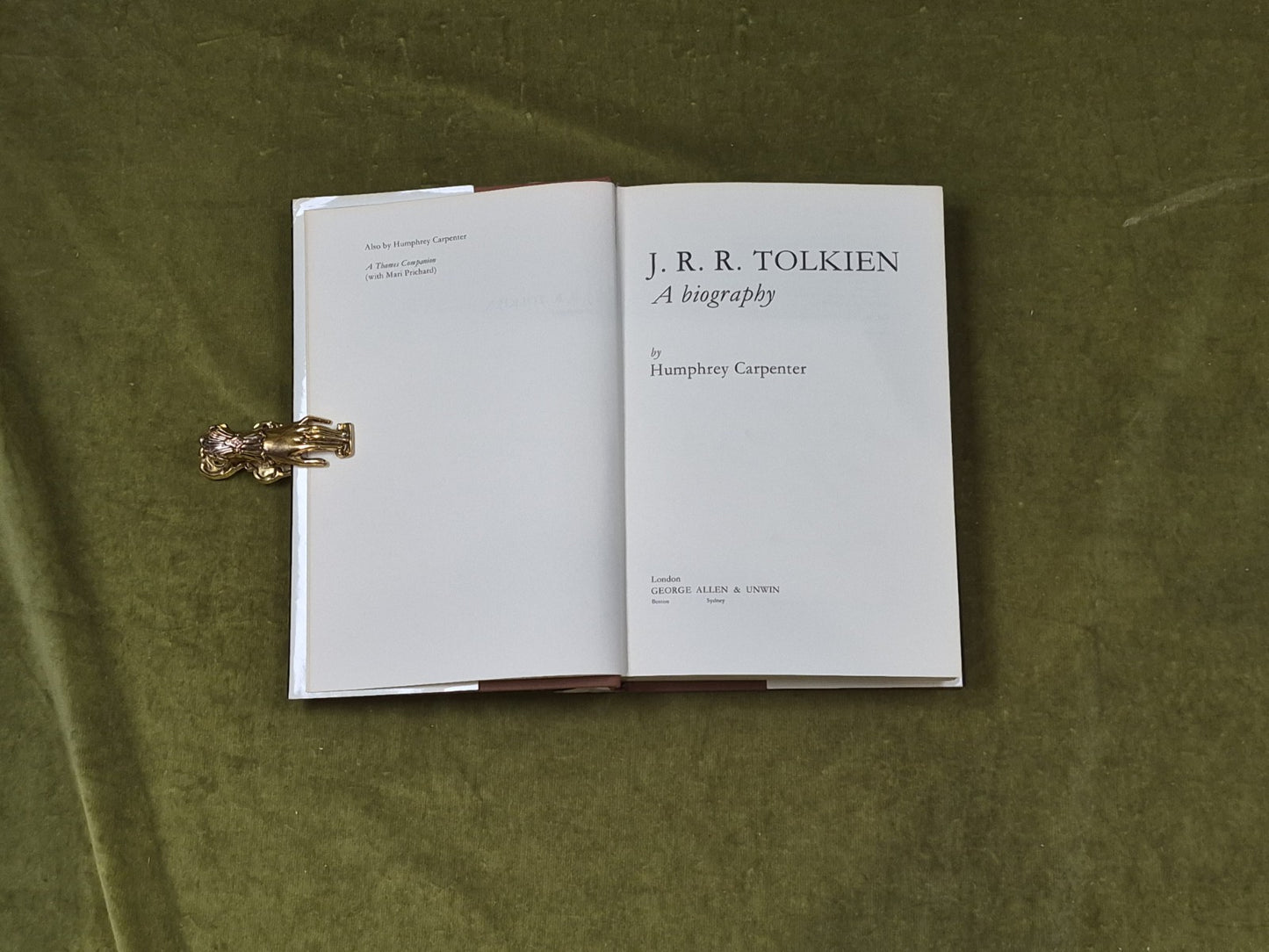 J.R.R. TOLKIEN: A BIOGRAPHY BY HUMPHREY CARPENTER 1977 1st HB DJ3