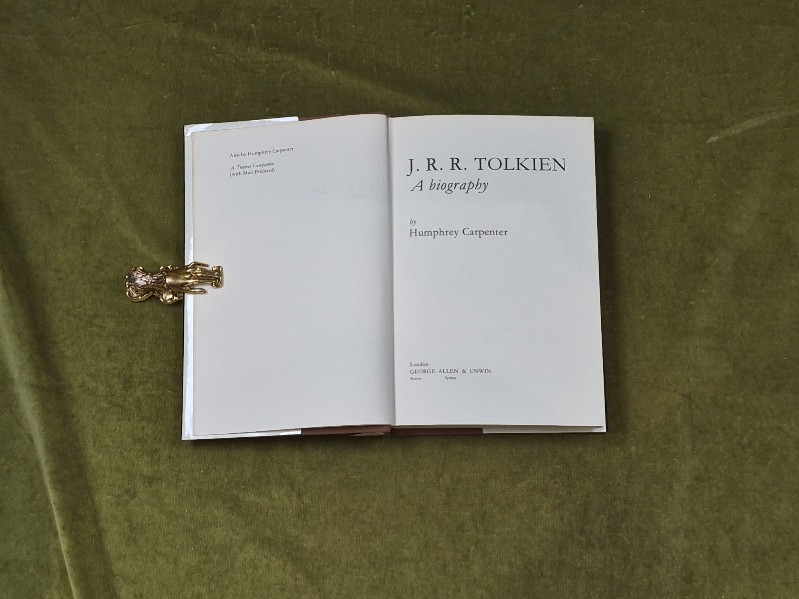 J.R.R. TOLKIEN: A BIOGRAPHY BY HUMPHREY CARPENTER 1977 1st HB DJ3