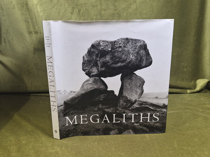 Megaliths the Ancient Stone Monuments of England & Wales David & Lai Ngan Corio1