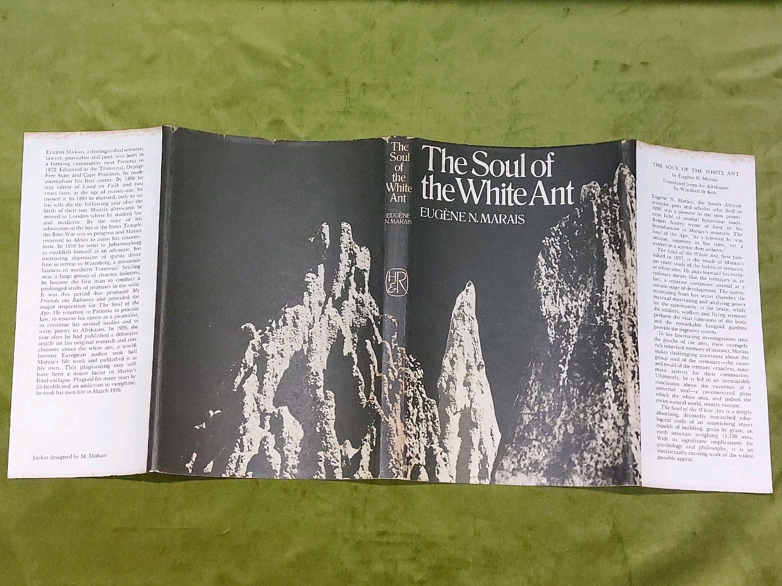 Marais, Eugene N. The soul of the white ant. J. Cape, 1970. 1st Uk Edition 3