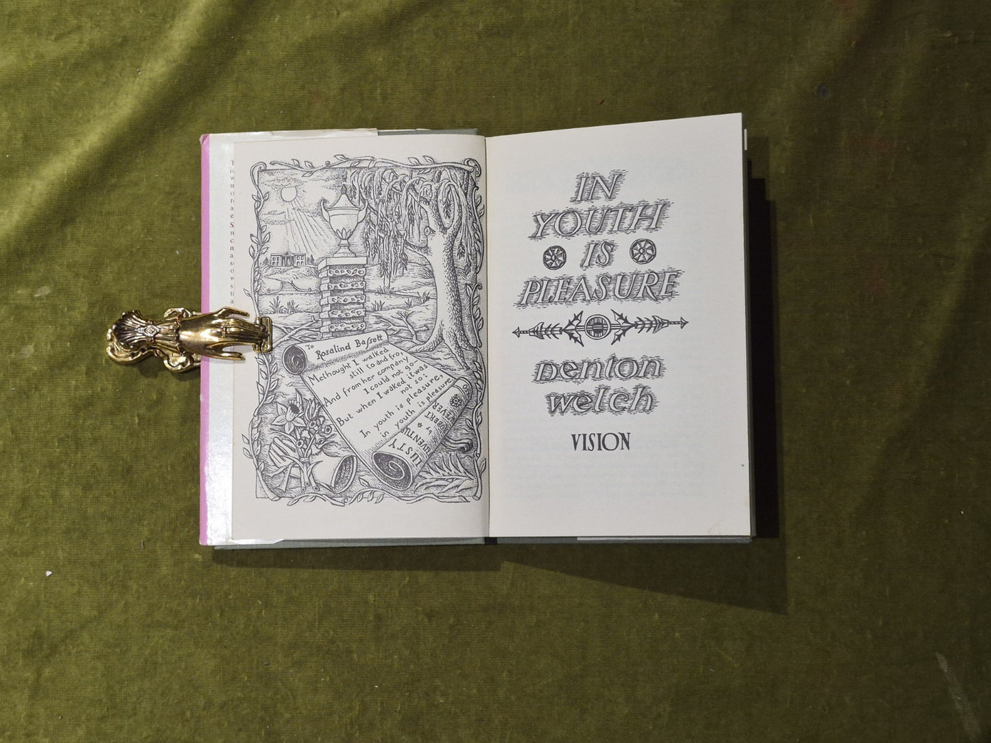 In Youth is Pleasure - Denton Welch , Vision 1958 reprint HB DJ4