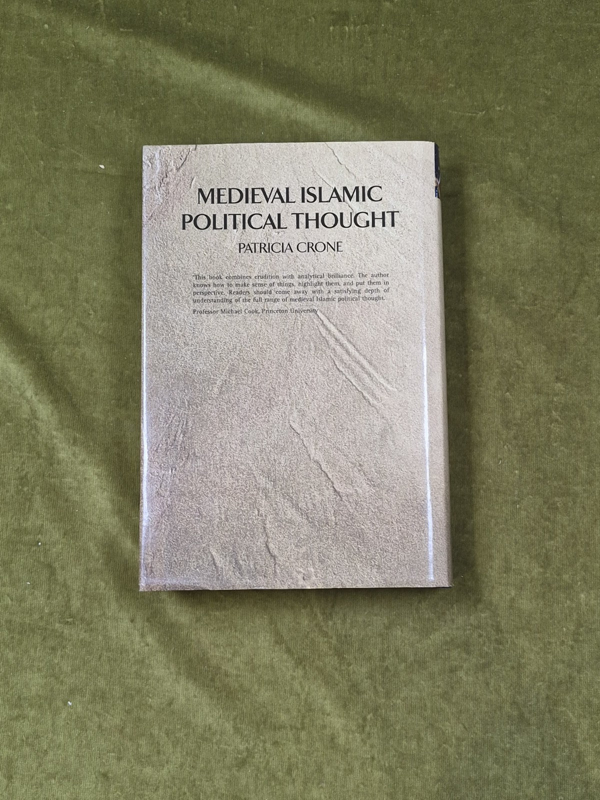 Medieval Islamic Political Thought - Patricia Crone , Edinburgh Uni 2004 HB DJ1