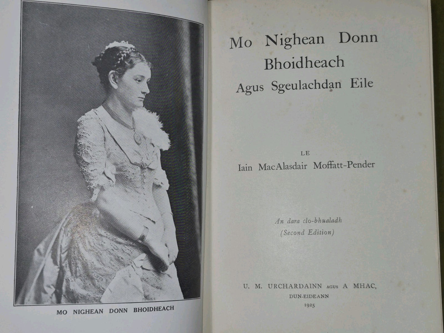 Mo Nighean Donn Bhoidheach Agus Sgeulachdan Eile 19256