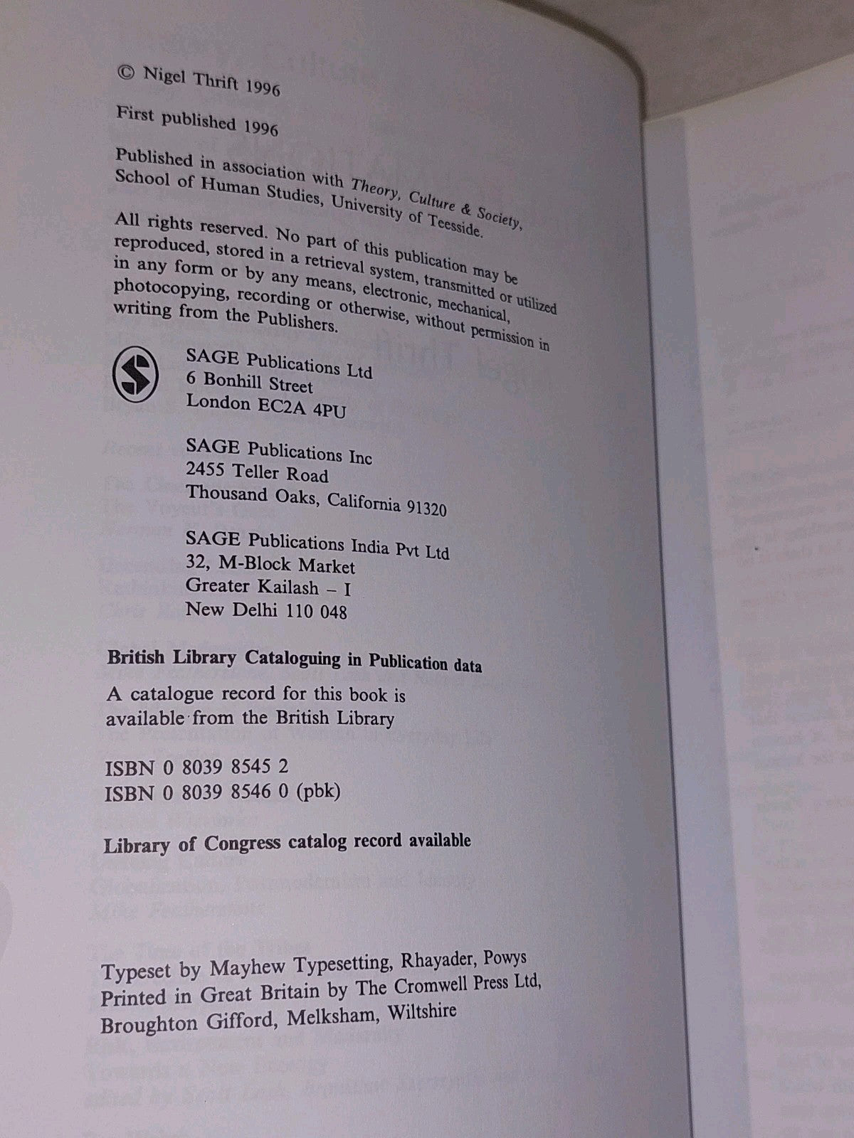 Spatial Formations  Nigel Thrift [SAGE publications] (1996) pb book3