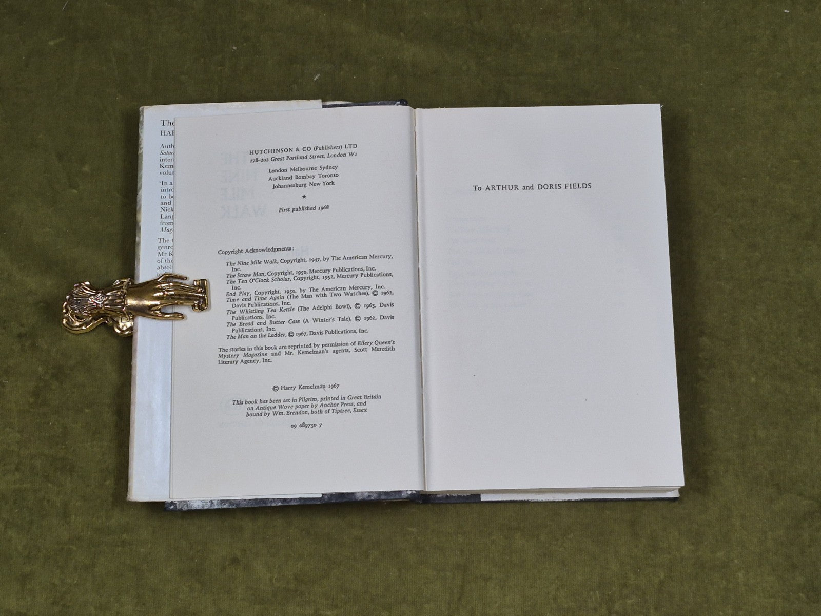 The Nine Mile Walk - Harry Kemelman ,  Hutchinson & Co, 1968 1st HB DJ5